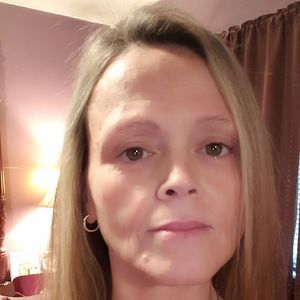 Meet your Posher, Candi